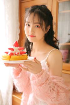 杨幂打扑克的直播视频
